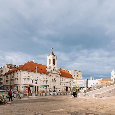 Skau Dunajska Family Two Bedroom Apartment Old Town Bratislava Exteriér fotografie